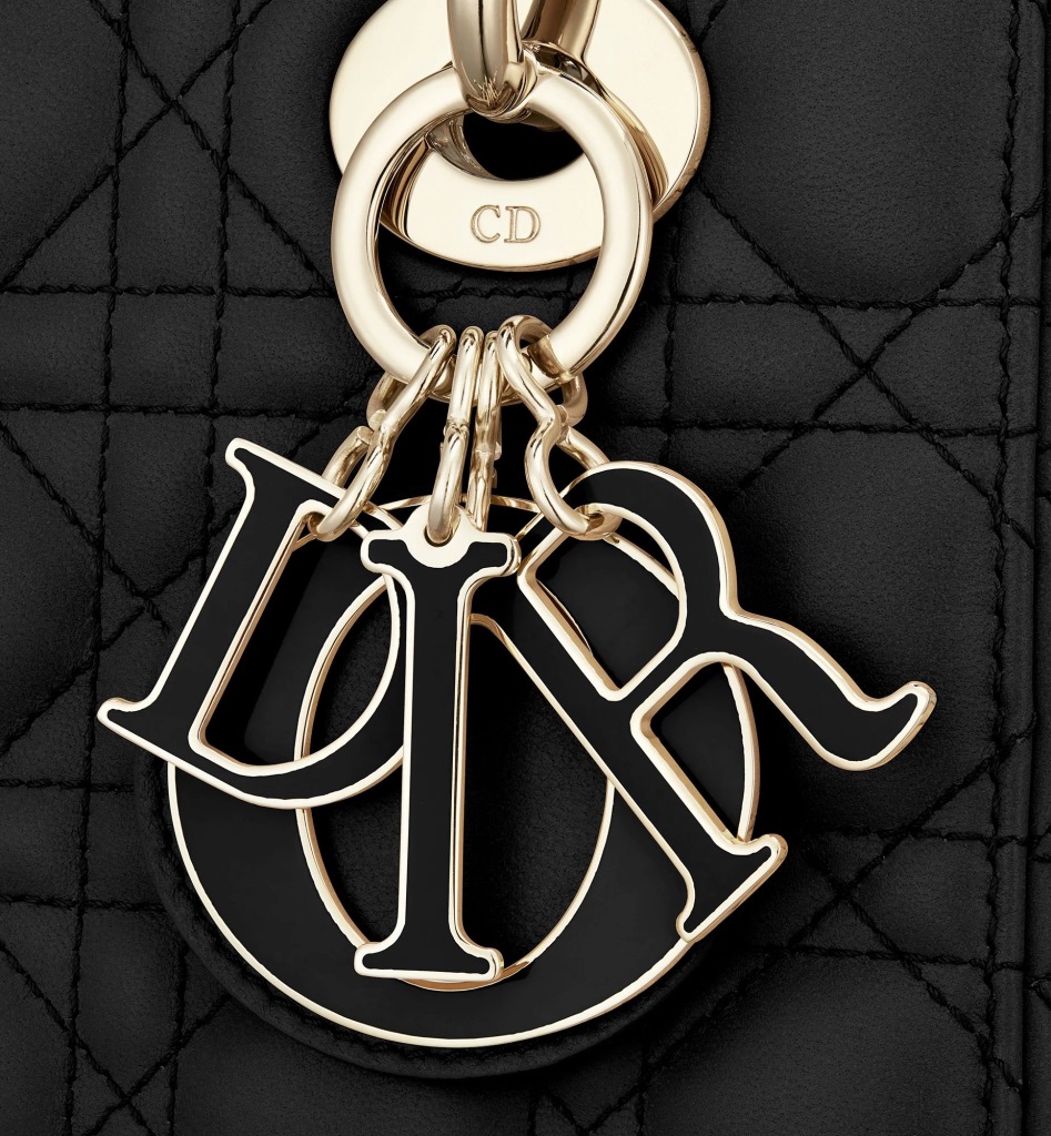 SKU00033-1768.jpg