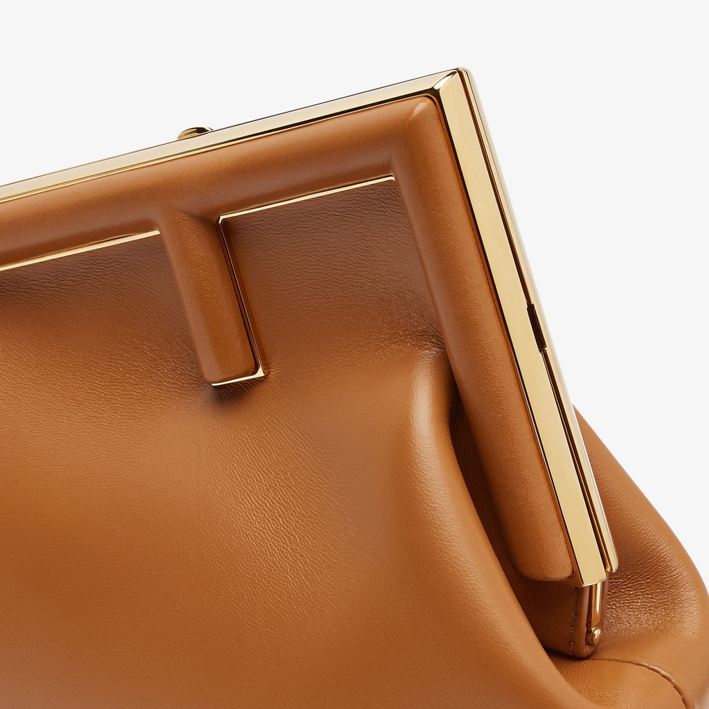 SKU01585-8229.jpg