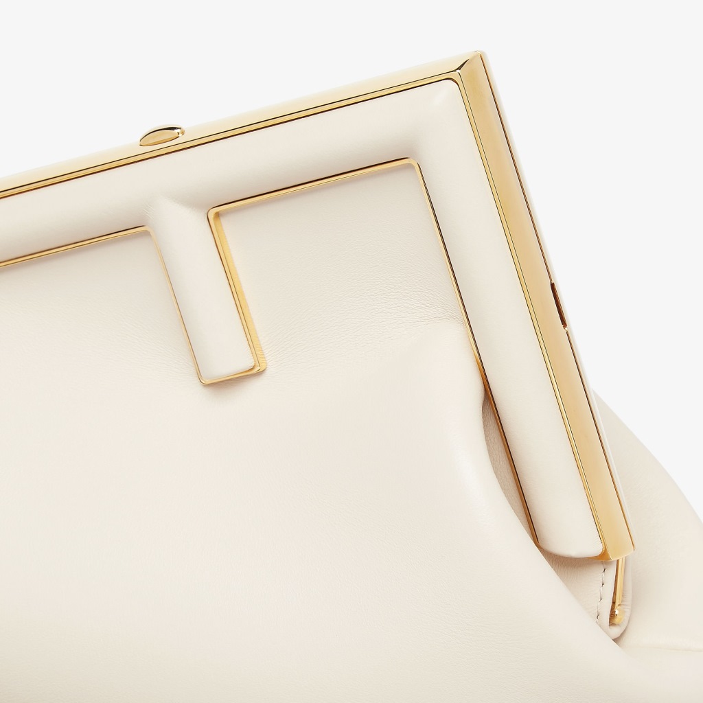 SKU01587-8272.jpg