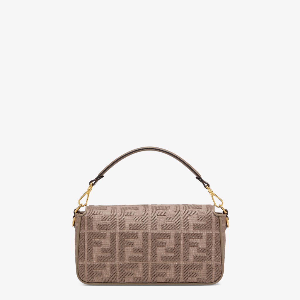 SKU01674-9973.jpg