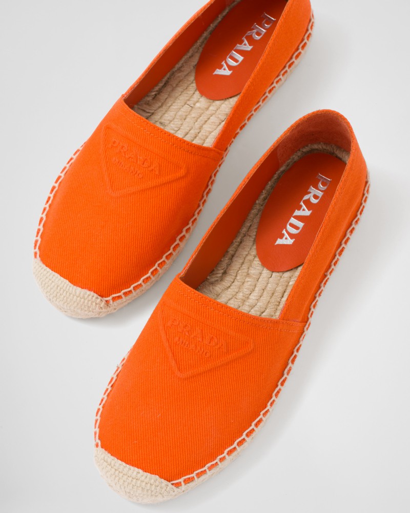 SKU03695-1564.jpg
