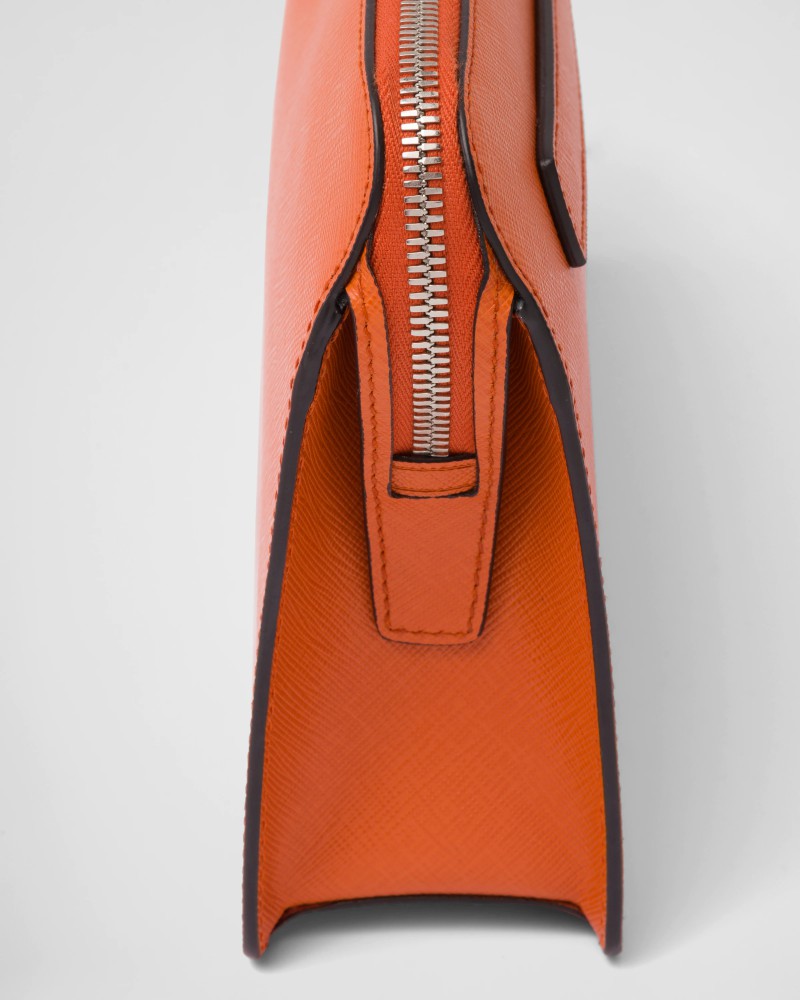 SKU03772-2011.jpg