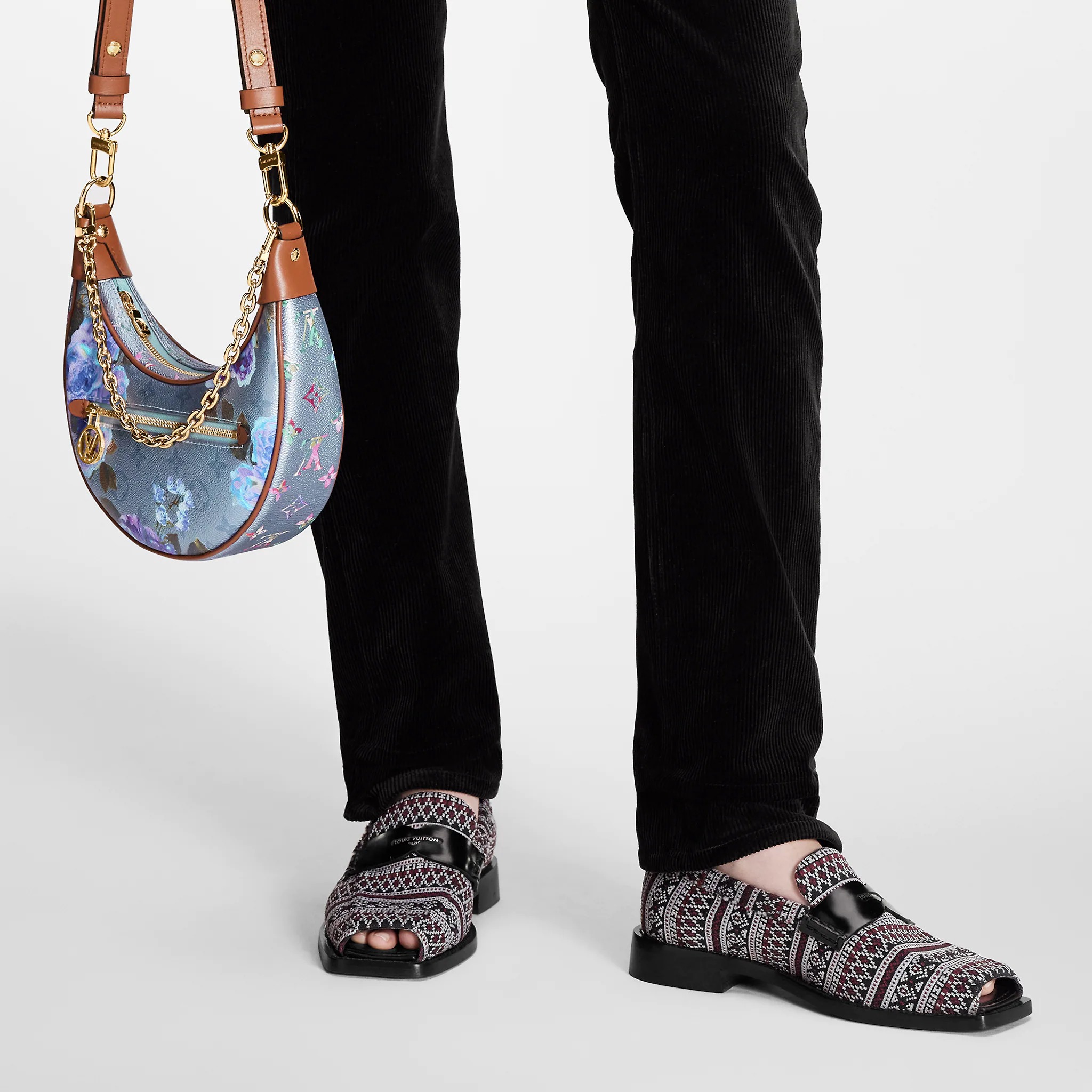 louis-vuitton-connelly-乐福鞋-鞋履系列-AN5L1ATXNI_PM1_Worn-view.jpg
