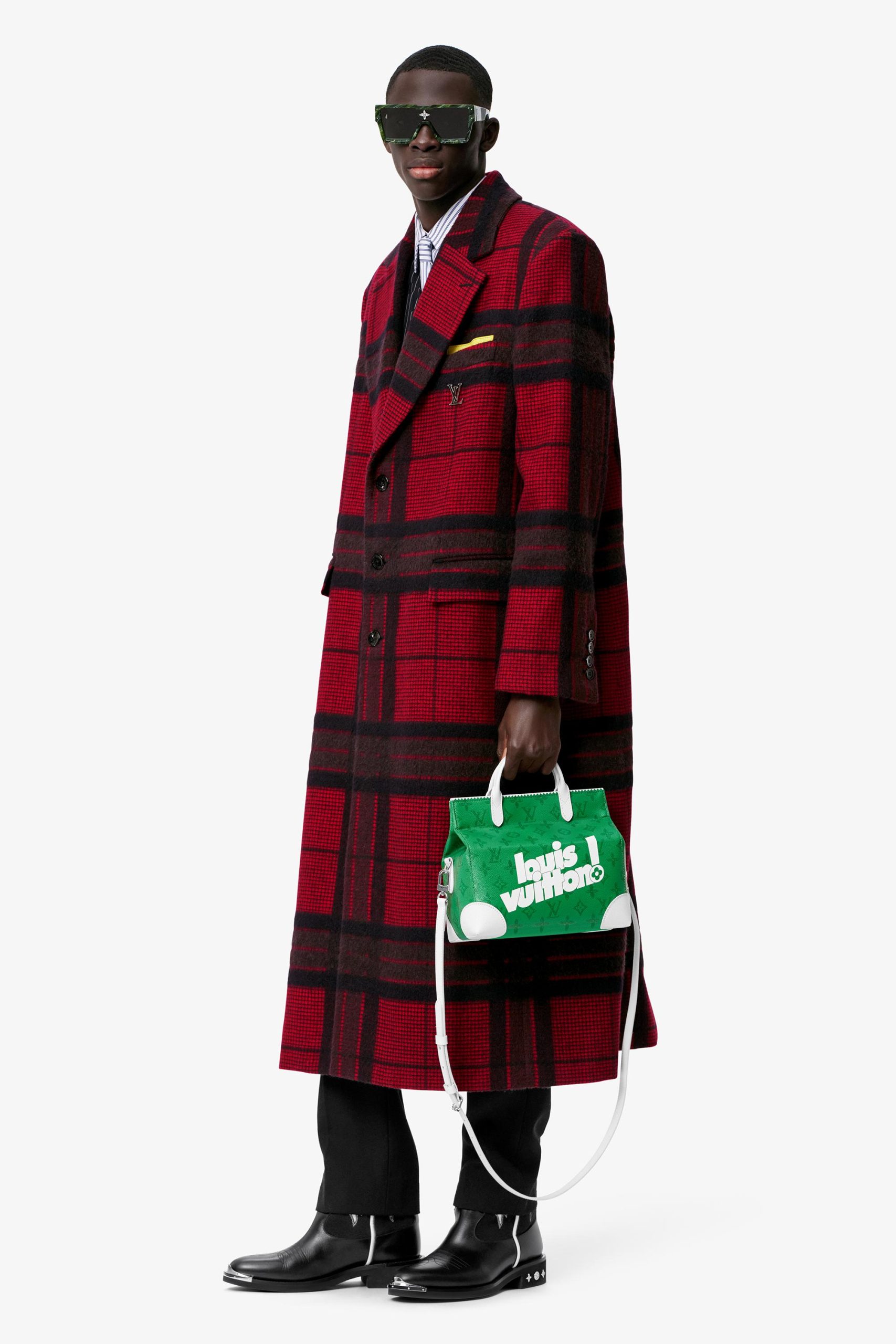 路易威登-Men_Show_FW21_LOOK05_VISUAL4-scaled-1.jpg