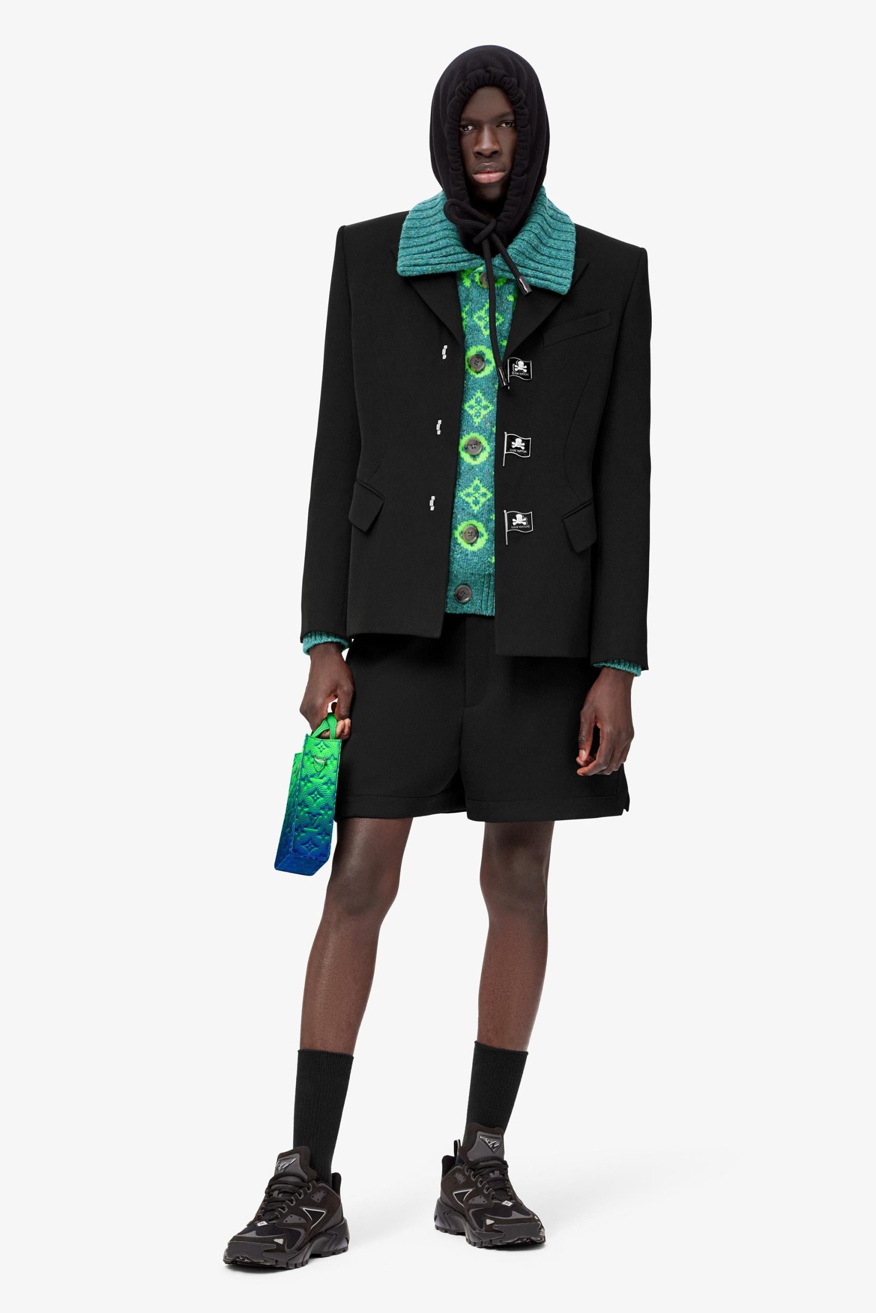 路易威登-Men_Show_SS22_LOOK07_VISUAL4-scaled-1.jpg