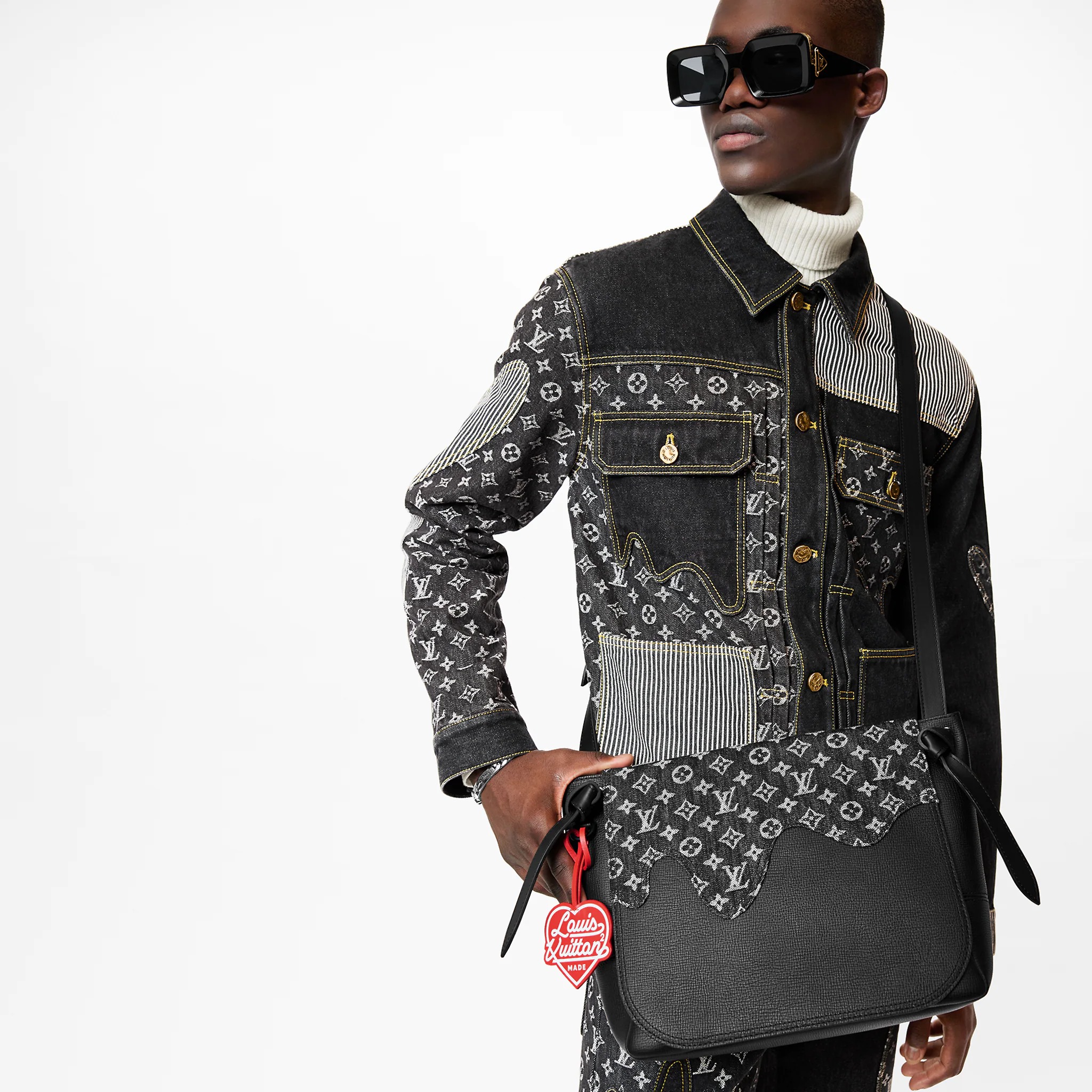 路易威登-besace-tokyo-手袋-other-leathers-时尚包袋-M45971_PM1_Worn-view.jpg