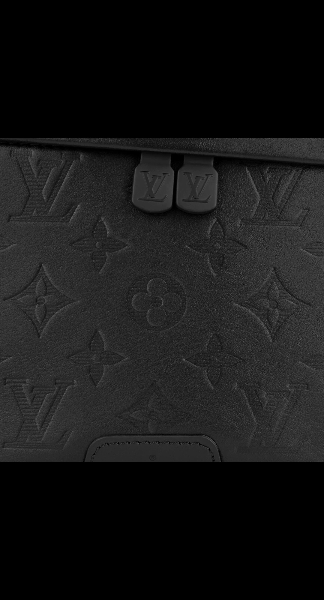 路易威登-discovery-小号腰包-g65-时尚包袋-M46036_PM1_Detail-view.jpg