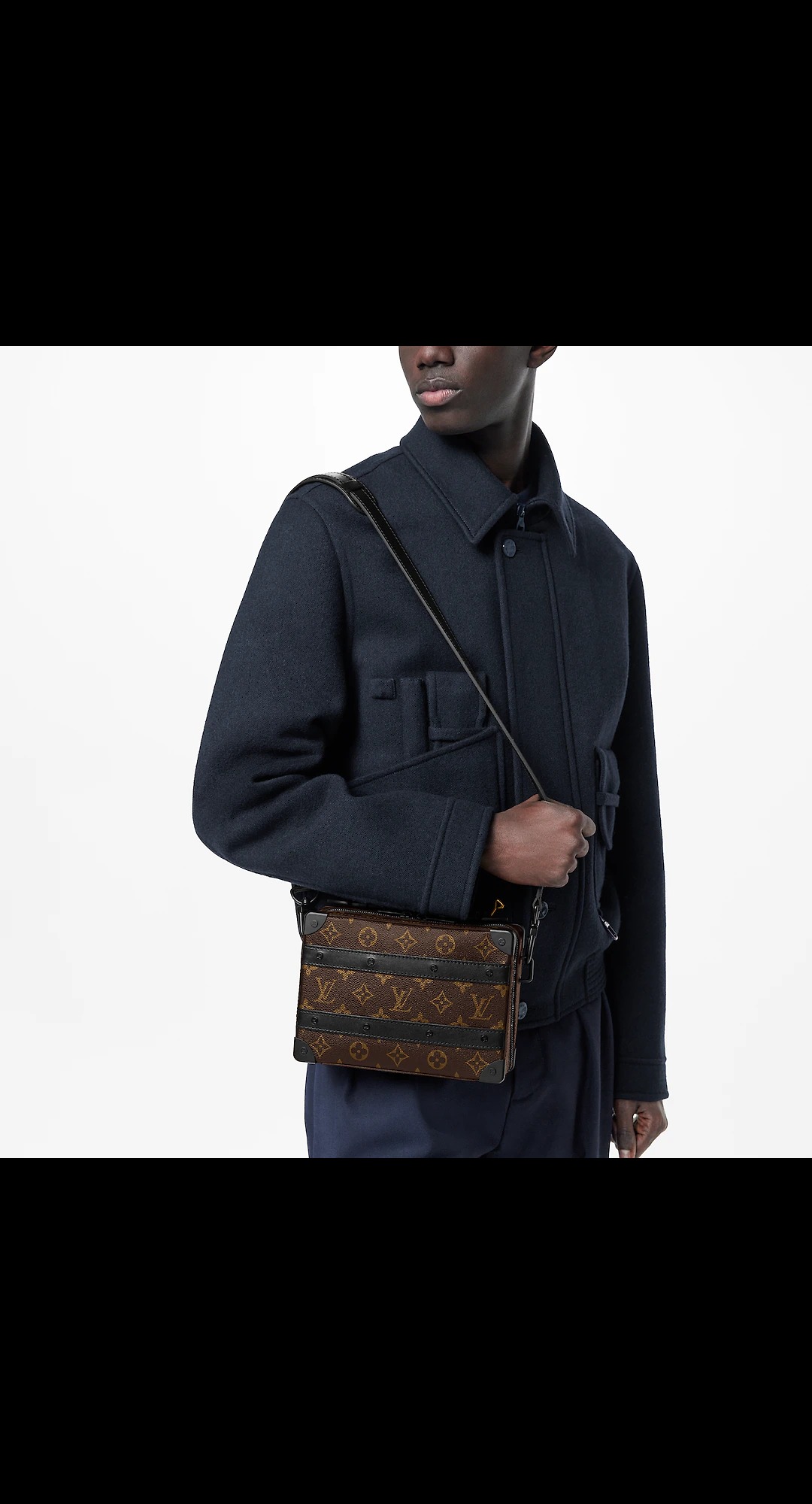 路易威登-handle-soft-trunk-手袋-monogram-macassar-时尚包袋-M45935_PM1_Ambiance-view.jpg
