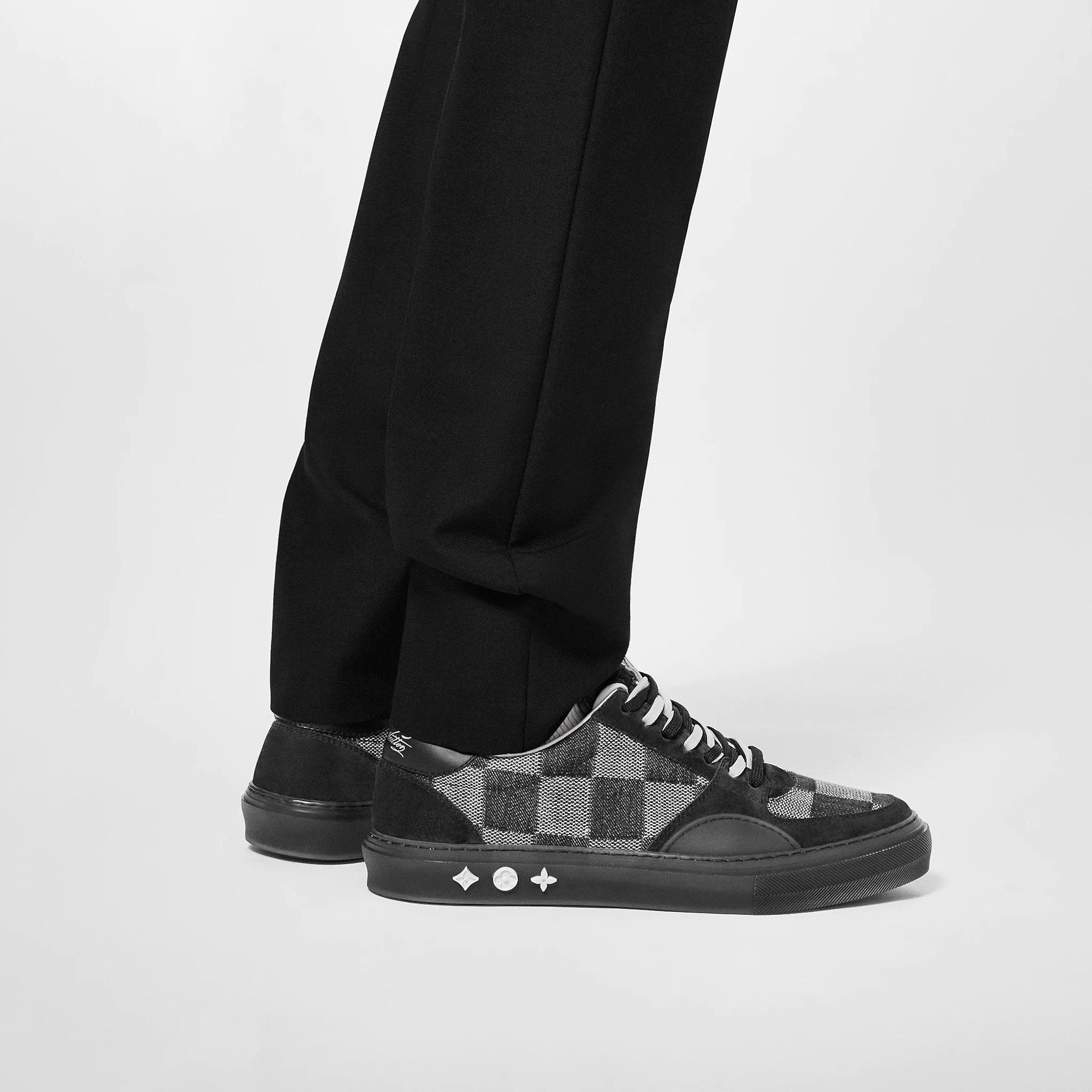 路易威登-lv-ollie-运动鞋-鞋履系列-BN9I1PDN02_PM1_Worn-view.jpg