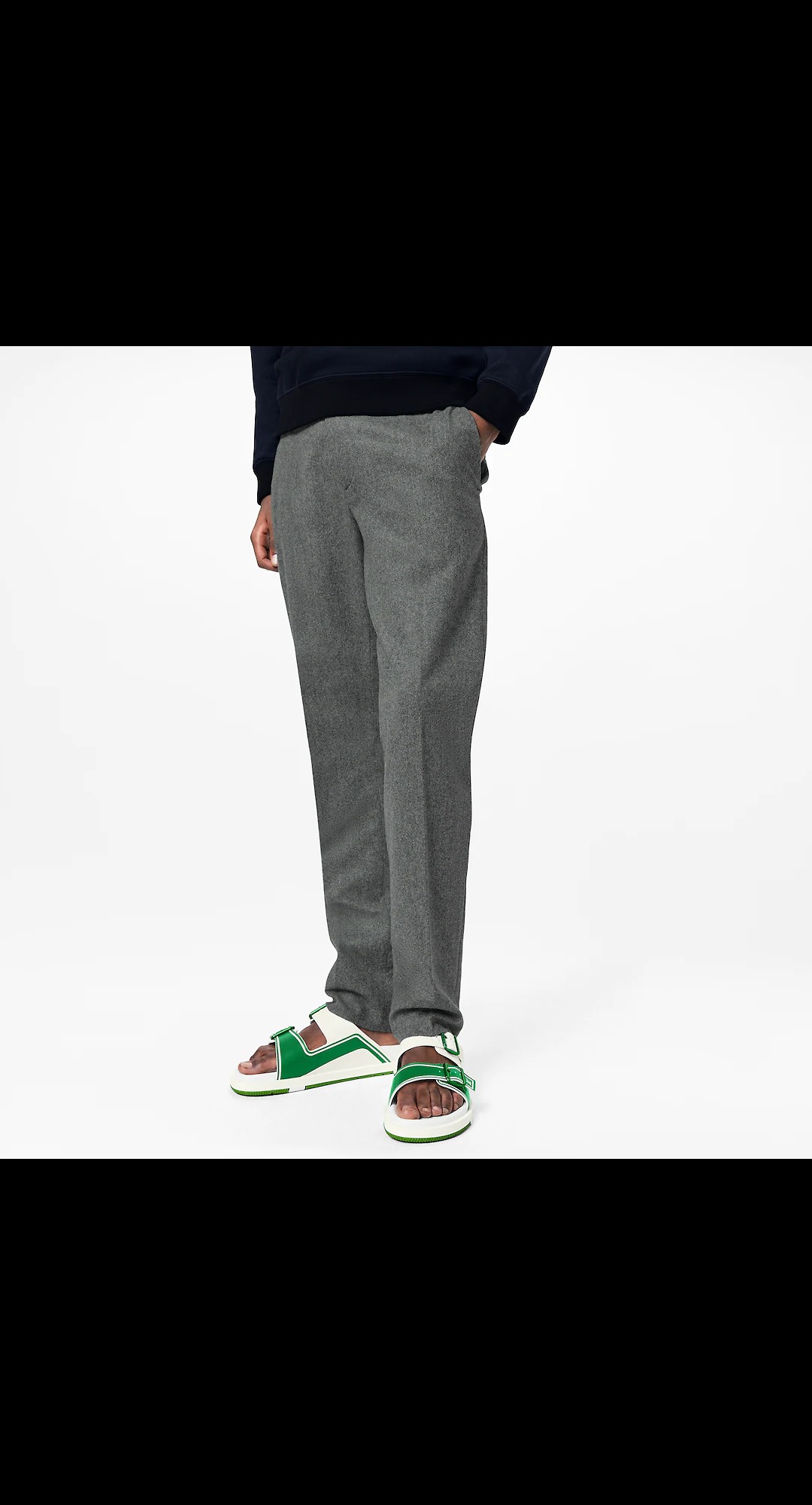 路易威登-lv-trainer-凉拖-鞋履系列-BM9H1PPC45_PM1_Ambiance-view.jpg