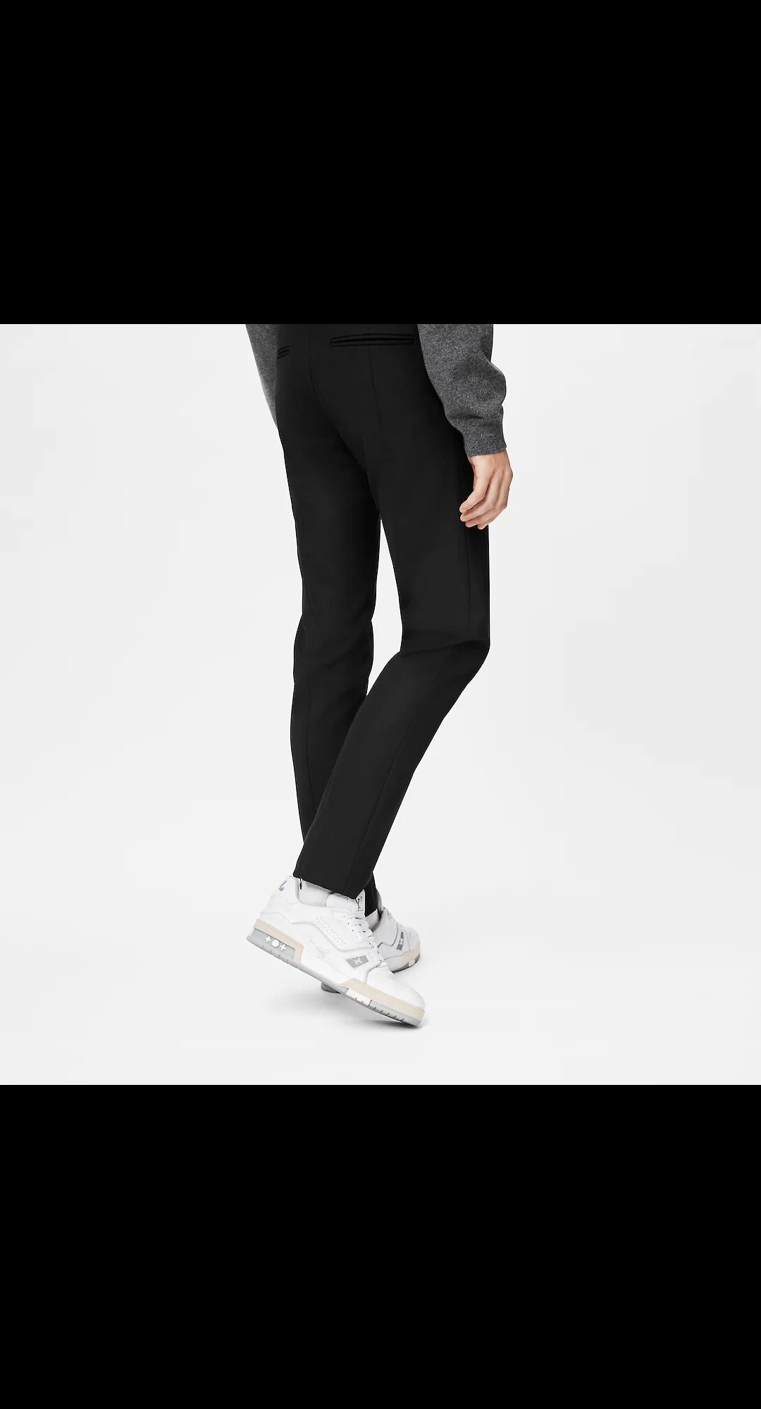 路易威登-lv-trainer-运动鞋-鞋履系列-BL9U6PMI01_PM1_Ambiance-view.jpg