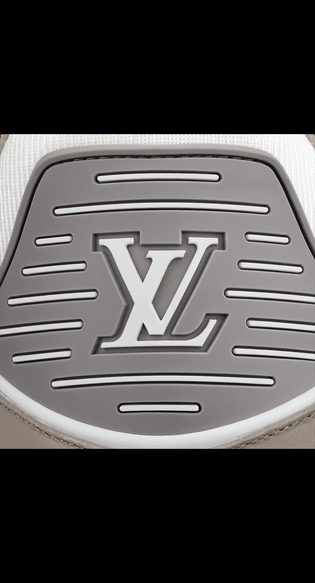 路易威登-lv-trainer-运动鞋-鞋履系列-BM9U4PLV54_PM1_Detail-view-1.jpg
