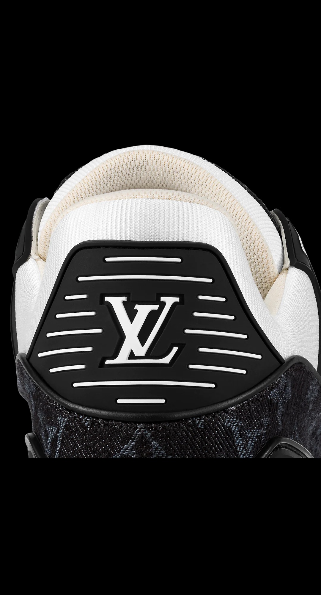 路易威登-lv-trainer-运动鞋-鞋履系列-BM9U5PMI02_PM1_Detail-view-1.jpg