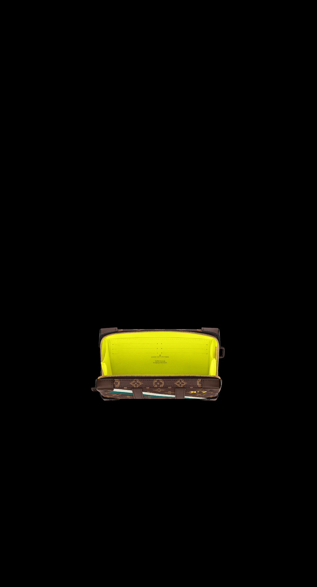 路易威登-soft-trunk-wearable-wallet-手袋-monogram-other-时尚包袋-M81246_PM1_Interior-view-2.jpg