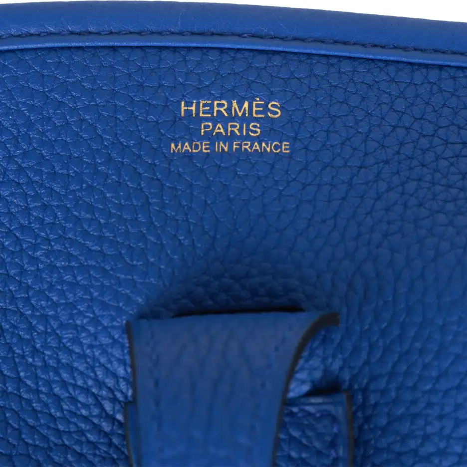 Hermès Evelyne III PM Bleu Royal Maurice Gold_yythk (6)