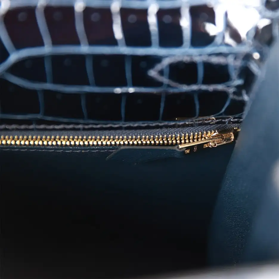 Hermès Kelly Sellier 28 Bleu Baltique Shiny Porosus (8)