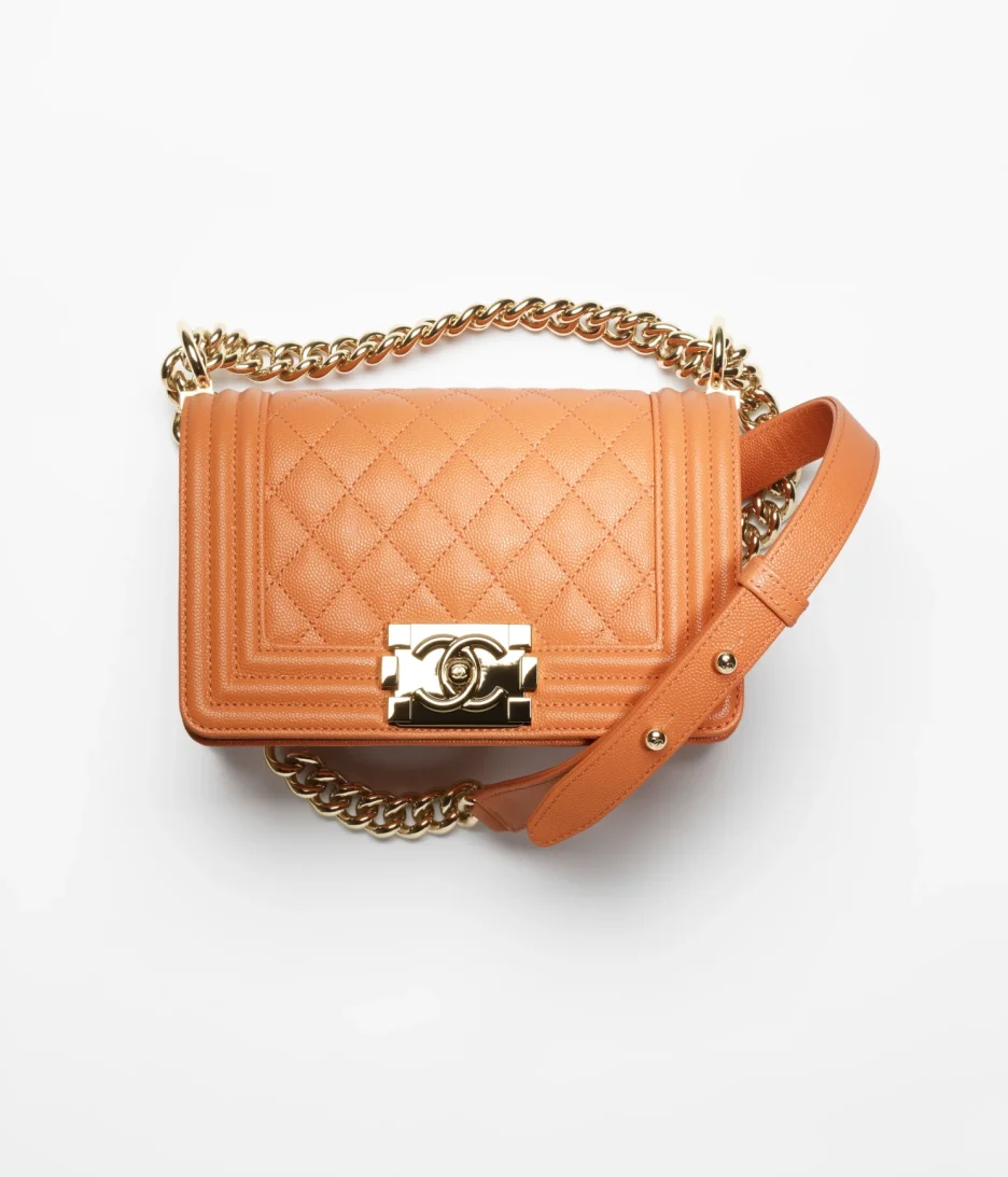 SMALL BOY CHANEL HANDBAG Grained Calfskin & Gold-To
